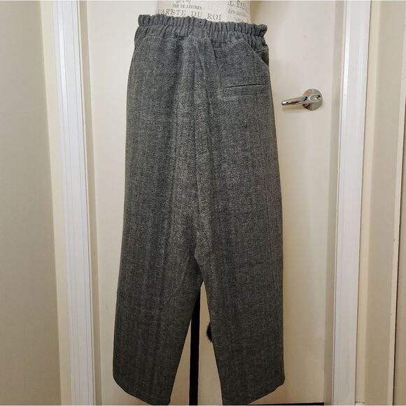 Fur Polkadot Joggers - Picture 2 of 10